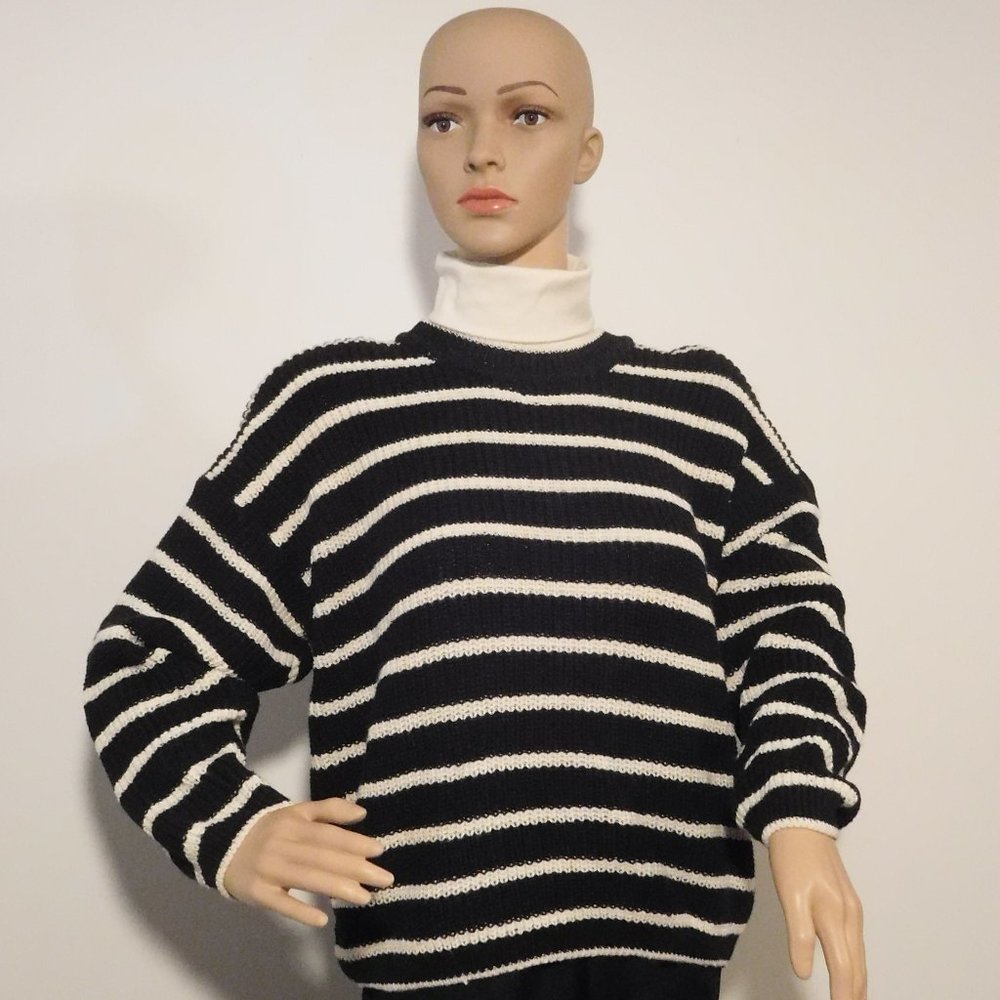 Chaus Sport Women's Sweater, Small